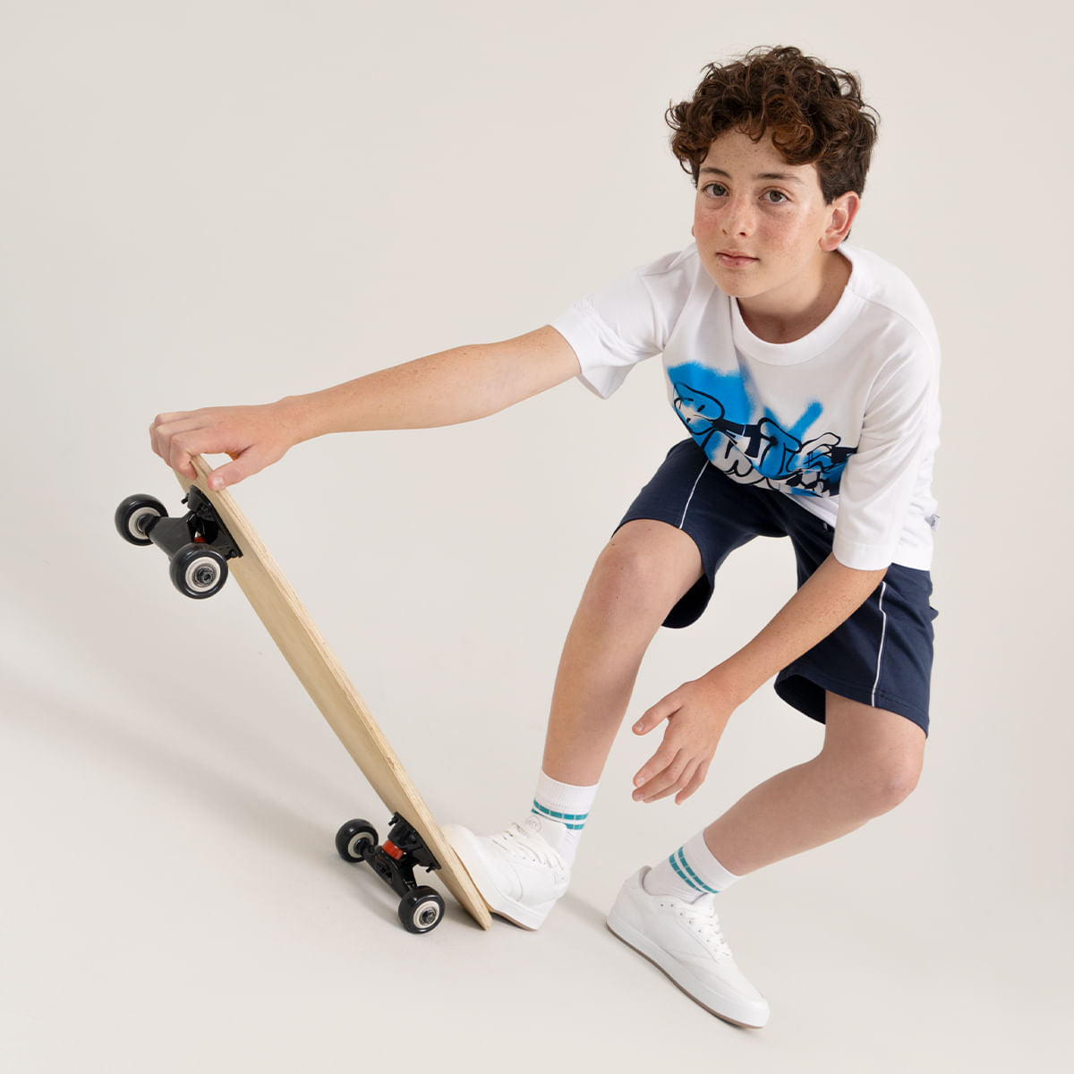 Conjunto de camiseta oversize + bermuda para niño