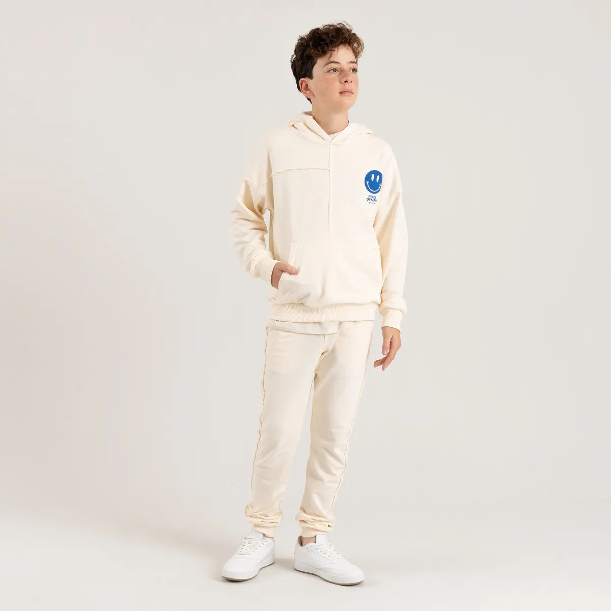 Buzo cerrado con capucha unisex