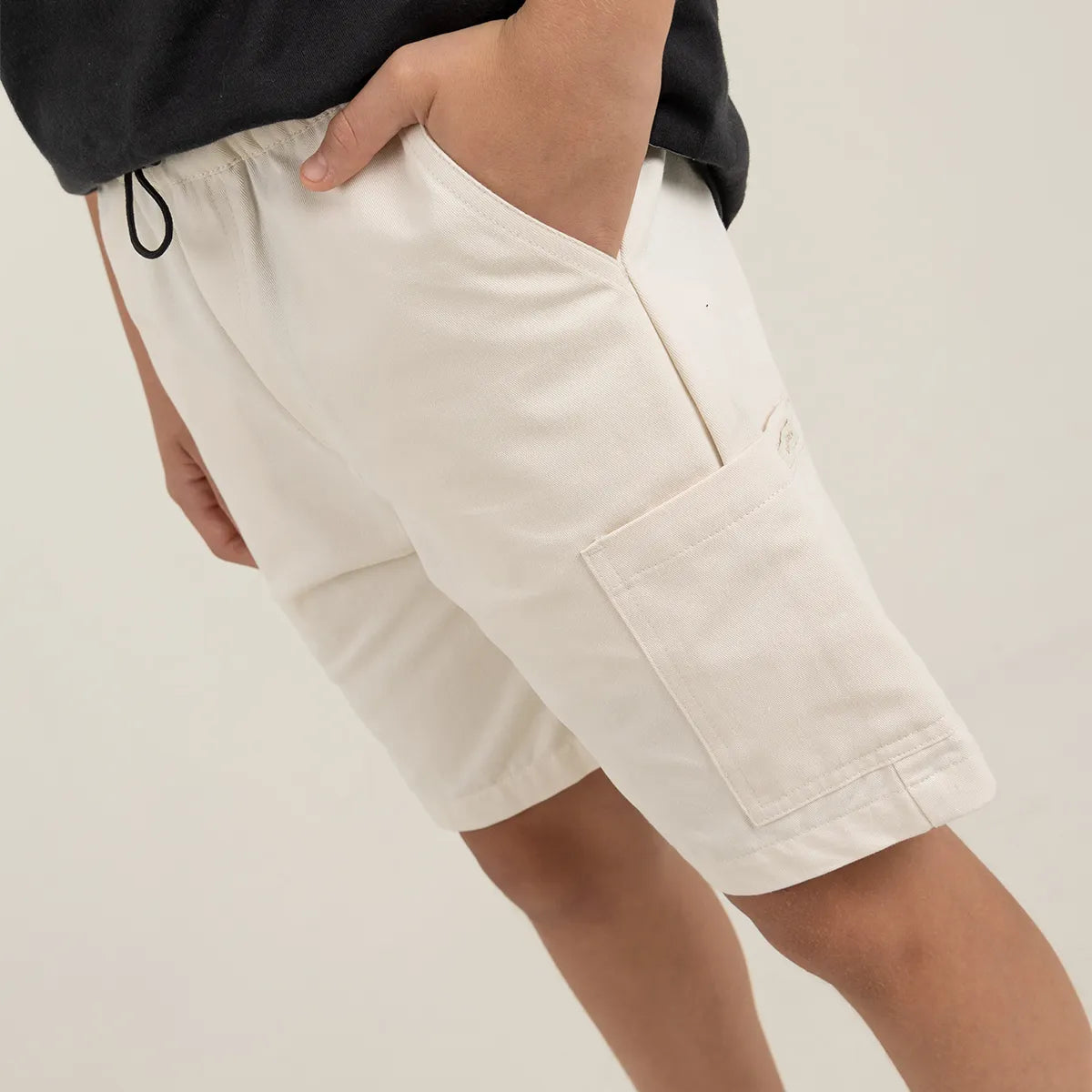 Conjunto para niño de camiseta y bermuda