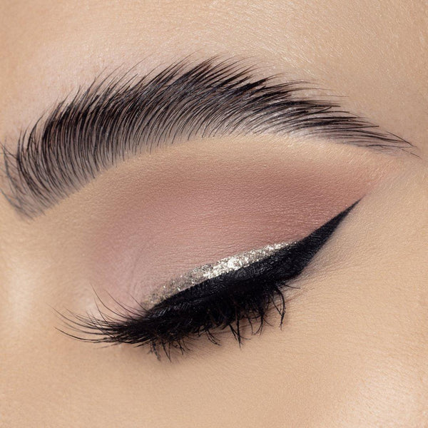Beauty Creations: "Glitterally Perfect" Delineador Con Brillo