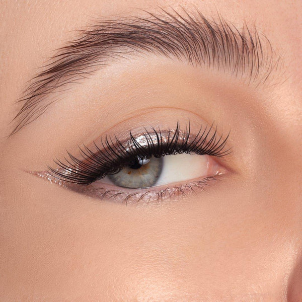 Beauty Creations: "Glitterally Perfect" Delineador Con Brillo