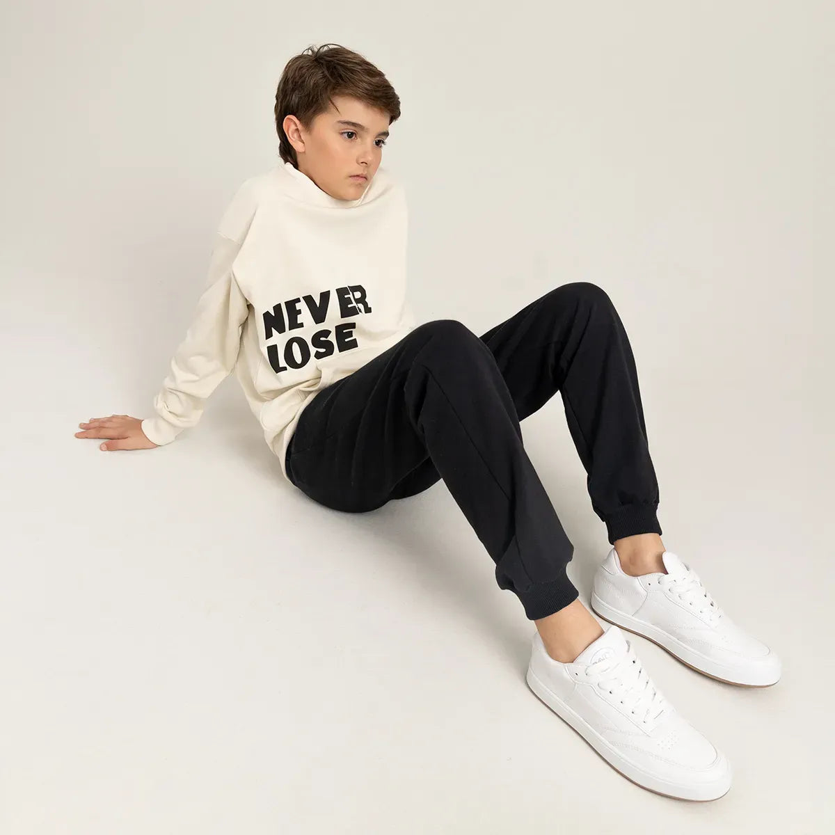Conjunto de buzo cerrado + sudadera para niño