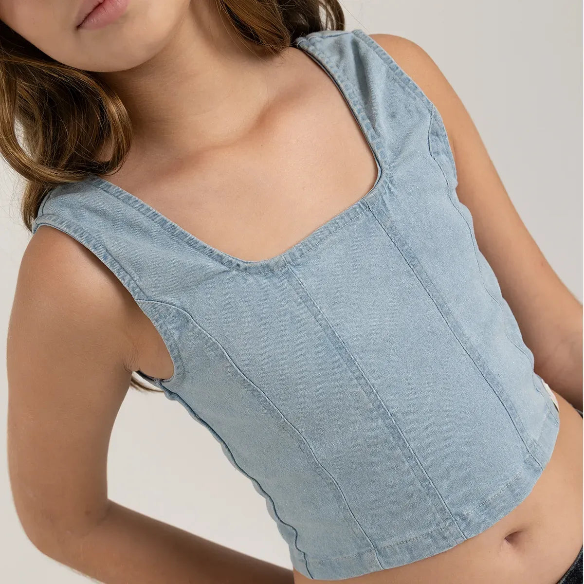 Camisa crop top para niña manga sisa