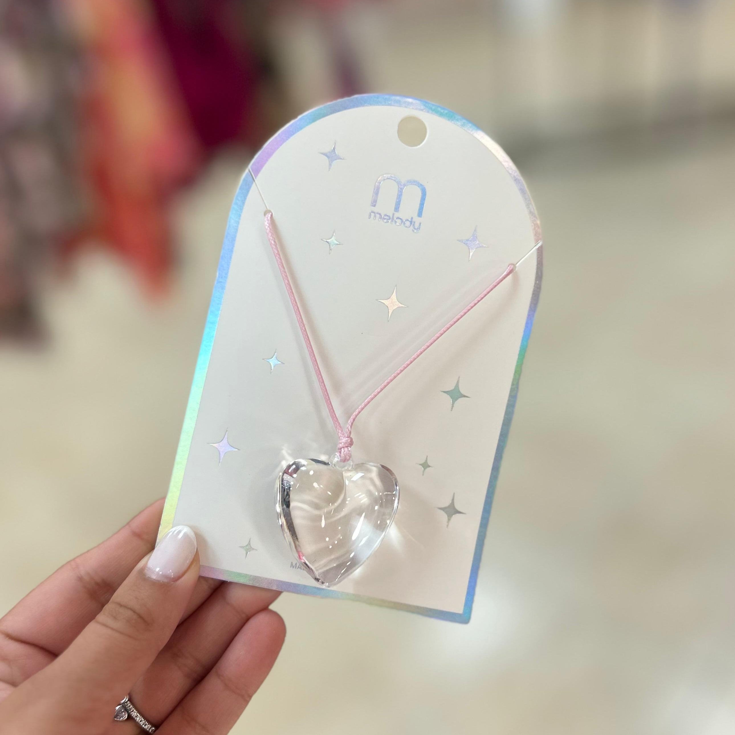 Collar De Hilo Con Pendant De Corazón